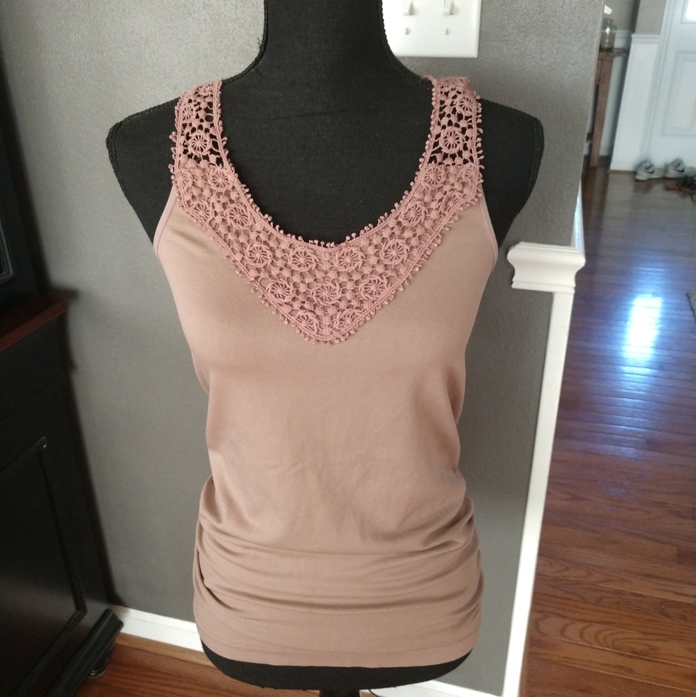 New Mix lace tank, one size